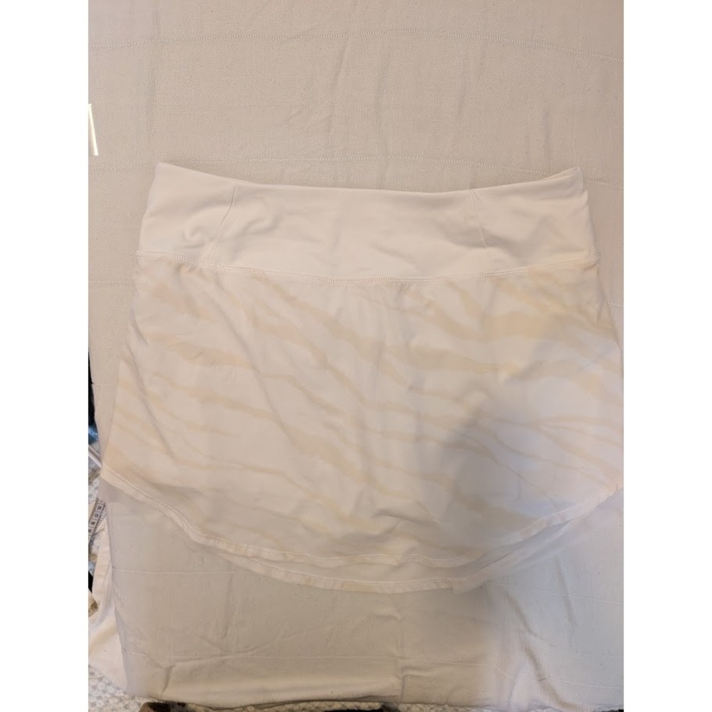 CALIA by Carrie Underwood Skort Athletic Tulip Hem White Zebra Print - Picture 3 of 10
